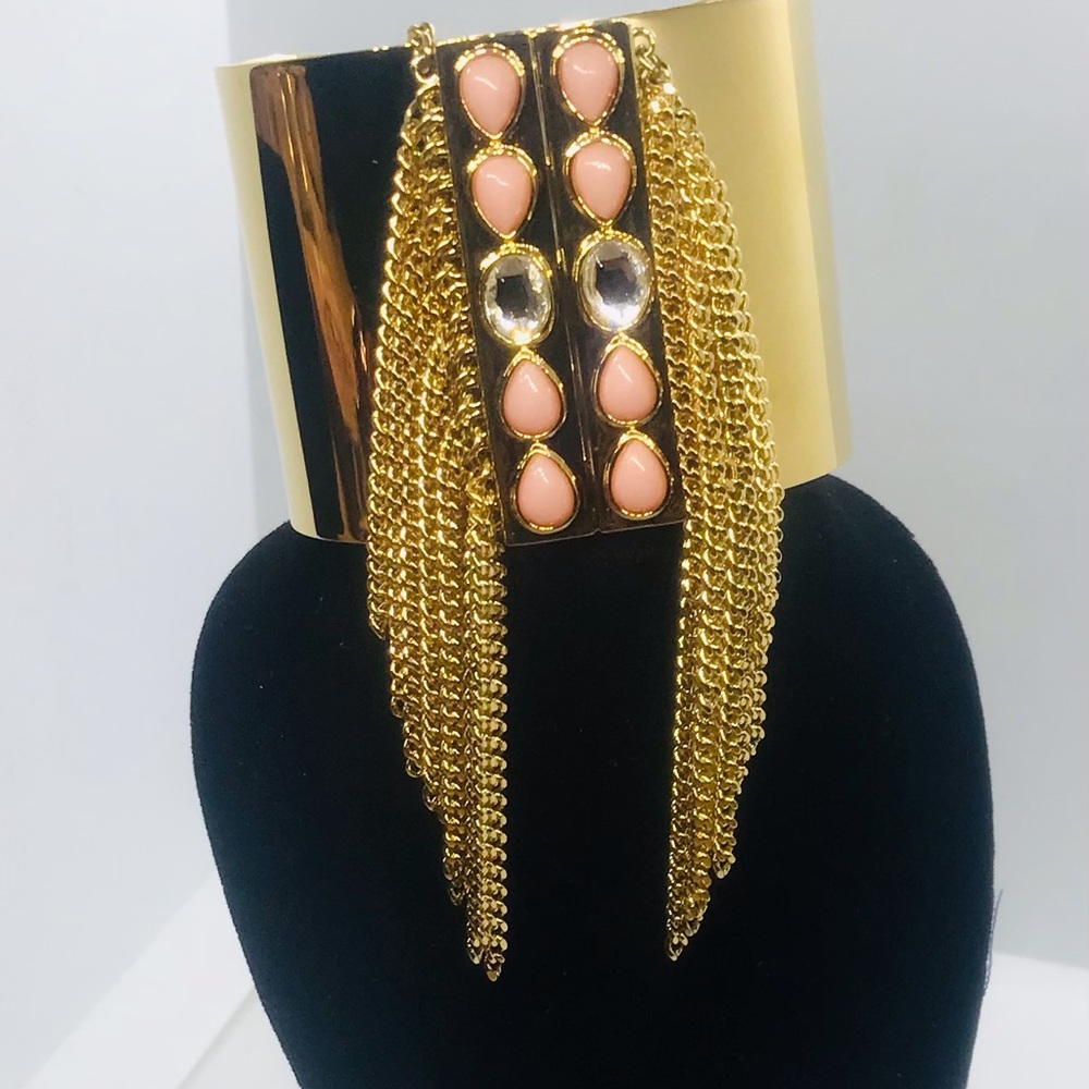 Brand New, Juicy Couture Gold Tone Chunky Tassel Bangle